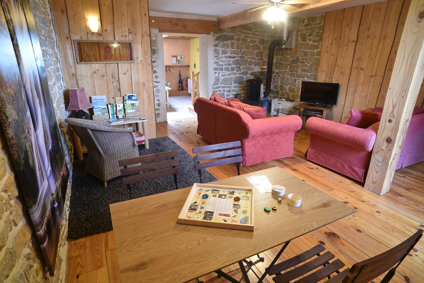 Gite Le Douglas, Vignoble Et Reculees Du Jura - Avec Sauna Lavigny Eksteriør billede