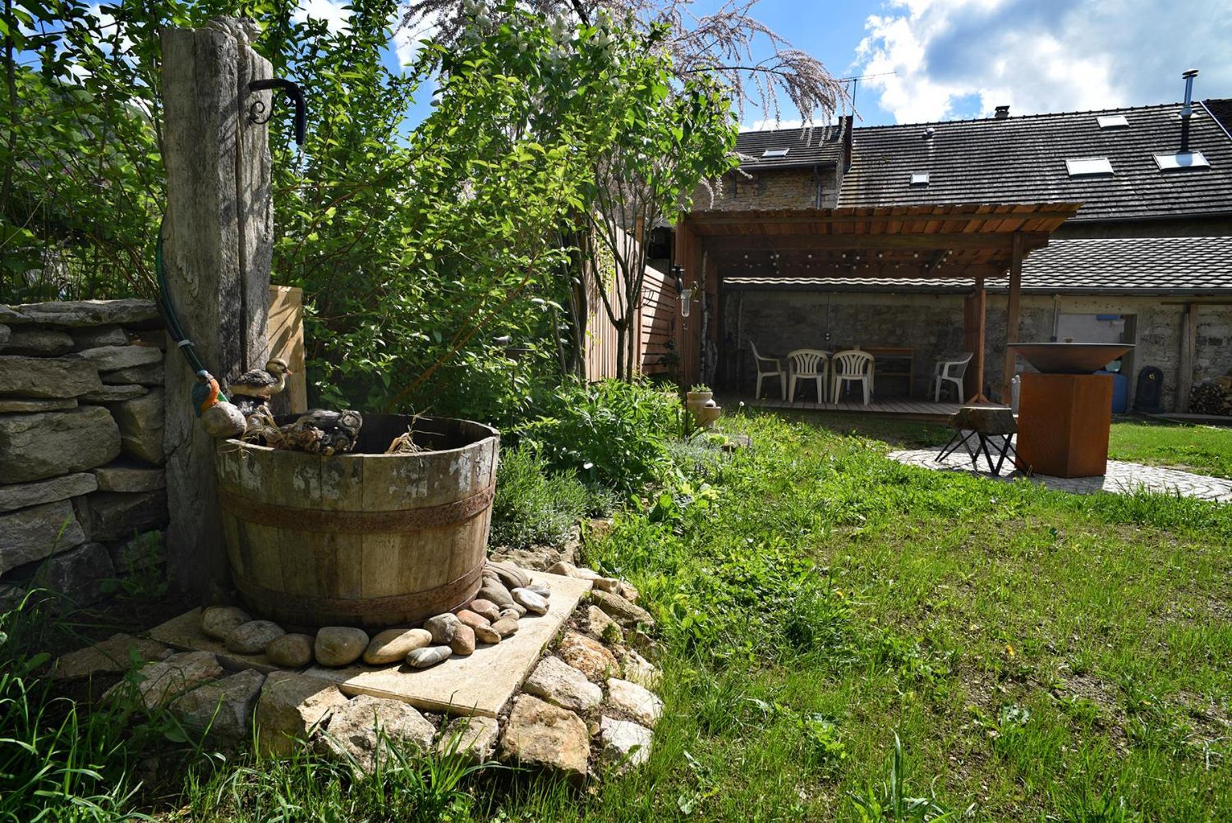 Gite Le Douglas, Vignoble Et Reculees Du Jura - Avec Sauna Lavigny Eksteriør billede